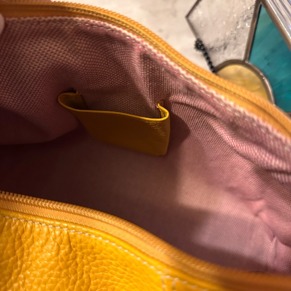 Dooney & Bourke Mustard Yellow Leather Shoulder Bag - like new! - Picture 9 of 13